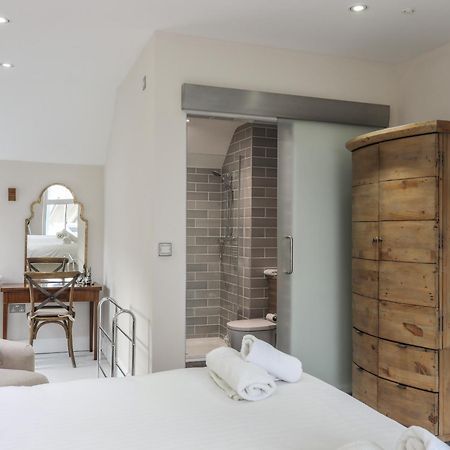 Harlech Apartments - Efnisien Luaran gambar